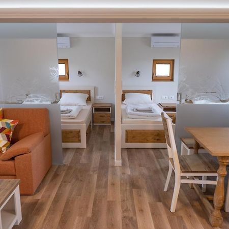 Holiday Home Virida, App Leopold III Ivancna Gorica Экстерьер фото