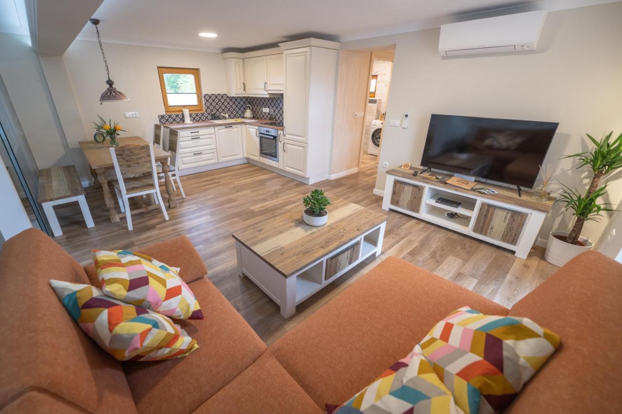 Holiday Home Virida, App Leopold III Ivancna Gorica Экстерьер фото