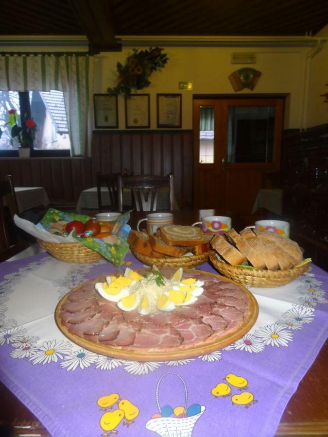 Holiday Home Virida, App Leopold III Ivancna Gorica Экстерьер фото